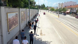 İstinat duvarında sanat - ozelkalem.com.tr