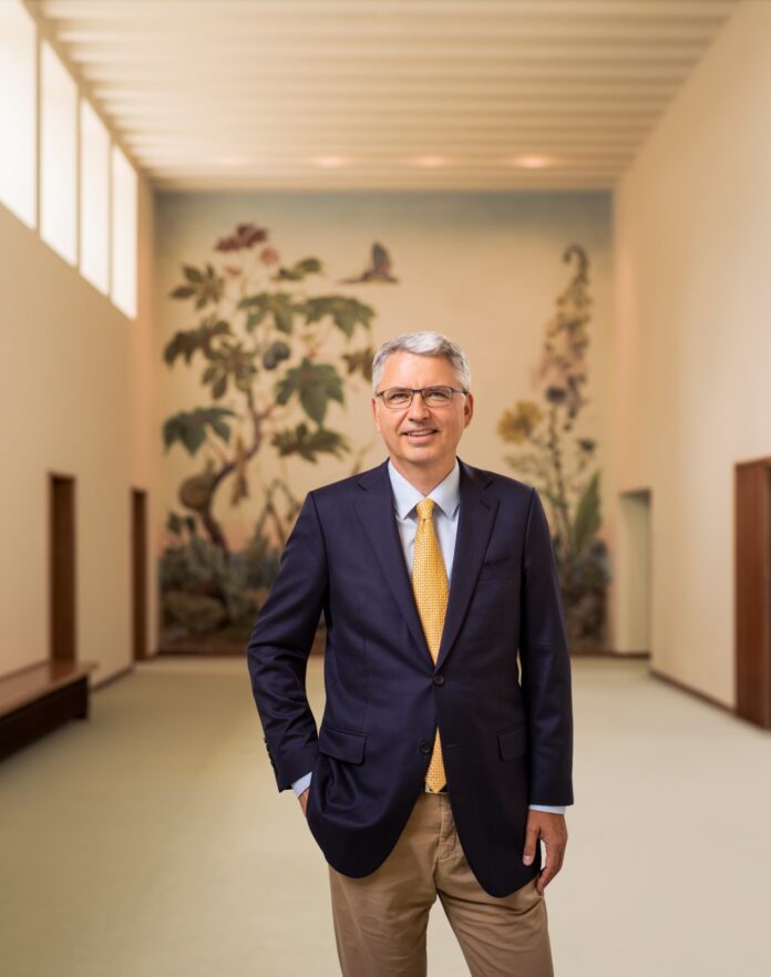 Roche 2023te Yonetim Kurulu ve Icra Kurulunda degisiklige gidecek Severin Schwan.. ozelkalem.com .tr